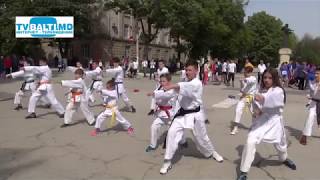 Показательные выступления детей по карате 16 05 17