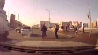 Драка с пешеходом Красноярск ДТП! Авария! Видеорегистратор