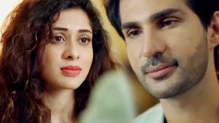 Azekah Daniel and Adeel Chaudhry Romance Scene | Sirf Tum | Aplus