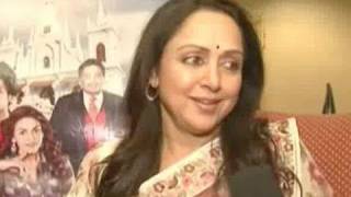 Dharmendra & Hema Malini about Tell Me O Kkhuda