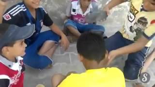 Как надо играть в бутылочку