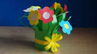 Поделки из цветной бумаги. Цветы в подарок маме на день рождения своими руками.