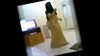 رقص و دلع خليجي بجسم نار ظهور صدرها +18