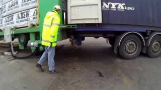 Загрузка контейнера и полуприцепа еврофур
