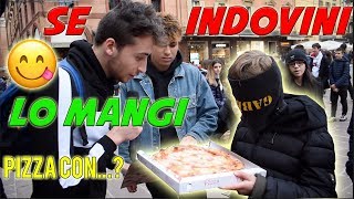 Se INDOVINI il CIBO che hai in mano da BENDATO te lo puoi MANGIARE!!