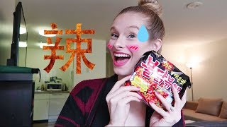 至尊辣泡面挑战! Spicy Ramen Challenge!
