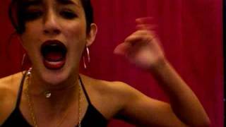 Chonga Girl Mimi About Rihanna & Chris Brown