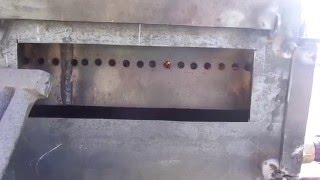 Шахтный котел  25 кВт на  камыше красиво горит