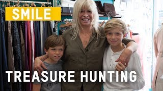 Two generations of Rolling Stones stock up for summer at Oxfam | Oxfam GB