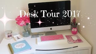 Desk Tour 2017 | Set up and Organization | Taviafc