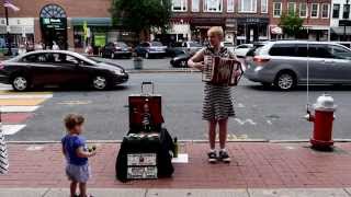 Northampton Mix Tape: Sophie's Smokin' Squeezebox