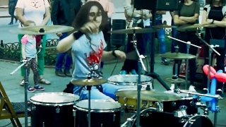 7-40, Одесса, Приморский бульвар / Street Drummer, Odessa, Primorsky Bulevard