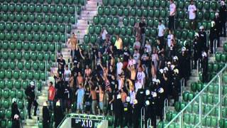 Mecz ryzyka przegrany 0:1. Policja na trybunach, "Fakty" 26.07.2012