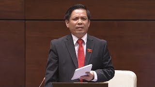 Bộ trưởng Bộ Giao thông vận tải Nguyễn Văn Thể trả lời chất vấn