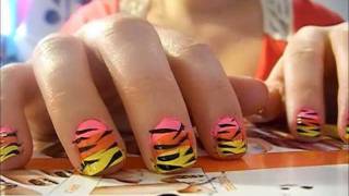 Tutorial: Neon Zebra Nail Art