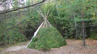 [РВ] Славянский чум (лесное укрытие из лапника и жердей)