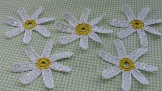 Как вязать ромашку крючком - урок вязания для начинающих - How to crochet camomile