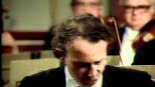 Brahms - Piano concerto No 2 (Pollini, Abbado WPO)