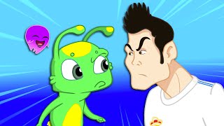 Groovy Марсианин превращается в CRISTIANO RONALDO играть в Соцсер - Полный мультик для детей.