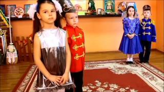 Театрализованное представление "Стрекоза и Муравей"