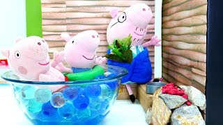 Свинка Пеппа онлайн - Мягкие игрушки - Свинки в сауне