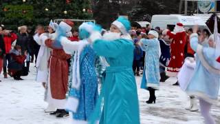 Бум Дедов Морозов на Театральной площади #АНАПА2018