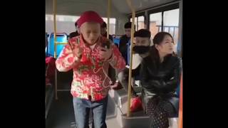 смех до слез))),певца выкинули из автобуса,танцы на свадьбы,был белым стал негром)