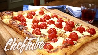 Comment faire une Pizza à la Pâte Feuilletée et au Fromage de Chèvre - Recette dans la description