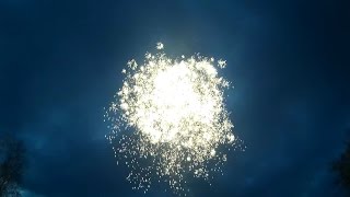 Праздничный салют в честь Дня Победы. 9 мая 2016 года. с. Яренск