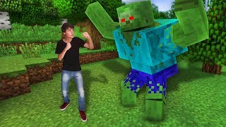 LUTEI COM UM ZUMBI MUTANTE GIGANTE DENTRO DO MINECRAFT NA VIDA REAL !