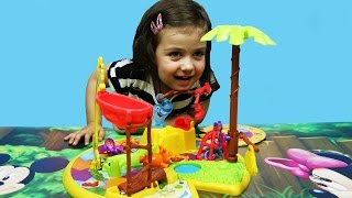 МЫШЕЛОВКА Играем вместе с Эмилюшей в настольную игру Mouse Trap