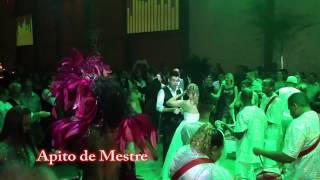 Show escola de samba e animação com seus passistas no Buffet Espaço das Figueiras