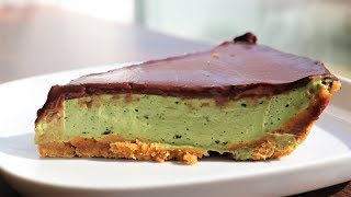 No Bake Matcha Cheesecake