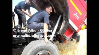 Tragedie evitată la incendiu: Chiar maşina de pompieri putea exploda în orice moment