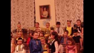 Детская хоровая школа "Весна".Новогодний концерт Младшего хора 26 декабря 2013 г.