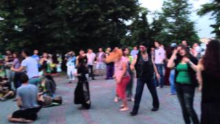 Москва, Болотная площадь в пятницу вечером