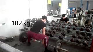 Training Deadlifts and Psysical Update/ 19 Years Old