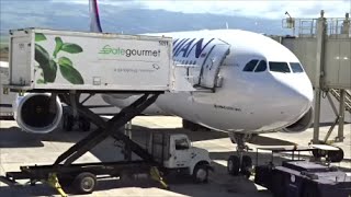 New Hawaiian Airlines Airbus A330 Economy Class Flight Trip Seattle to Maui