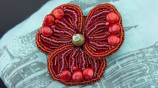 Подробный мастер класс: брошь крупный цветок мака из бисера и камней своими руками
