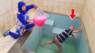 POOL in SLİME PRANK! KOCAMAN Kova Dolusu SLİME'I Havuzun İçinde Kerem Kafasına ÇAKTIK