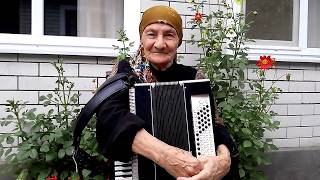 НАЗИФАТ ЧОТЧАЕВА - МАЛОЛЕТКОЙ РАБОТАЛА. ЭЛЬБРУС -КРАСАВЕЦ.. Съёмки Байдымат Кечеруковой