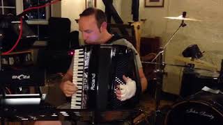 BEST FR-8X DEMO EVER! Mission Impossible theme on Roland Virtual Accordion by Si the Skweez