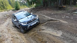 Dacia Duster 2019 Mud Offroad 4X4 Hard Climb