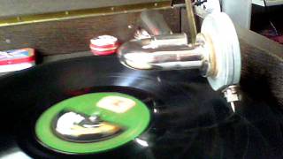 Mein altes Polyphon Grammophon spielt:Poppies (Mohnblumen)Schellack