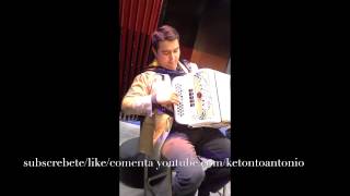 Mario Rosas Mi Melodia Favorita en vivo Namm Show
