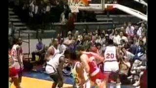 MICHAEL JORDAN:His first game in MSG (1984.11.08 New York)