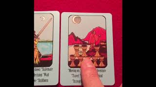 4 fortune telling readings about Megxit Meghan Markle and Prince Harry by Paris Debono