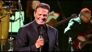 Festival de Viña 2012, Luis Miguel, Inolvidable - La última noche - Amor, amor, amor
