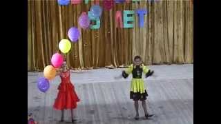 Коллектив 'Свитанок'. Русский танец 'Ух ты эх я '.