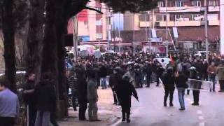 U Dečanu protest Albanaca pred dolazak Tadića